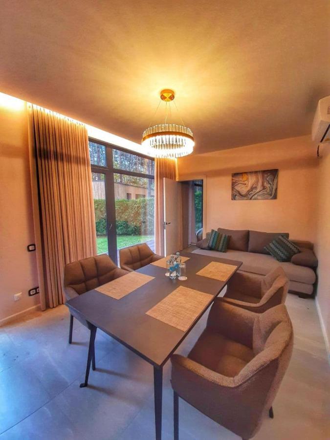 فندق Onovo Dendra 4*